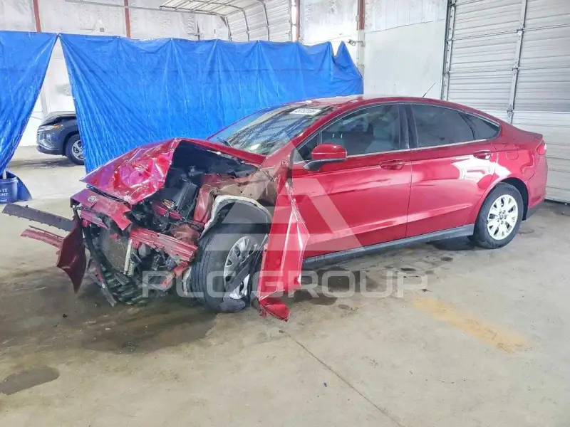 2013 Ford FUSION фото