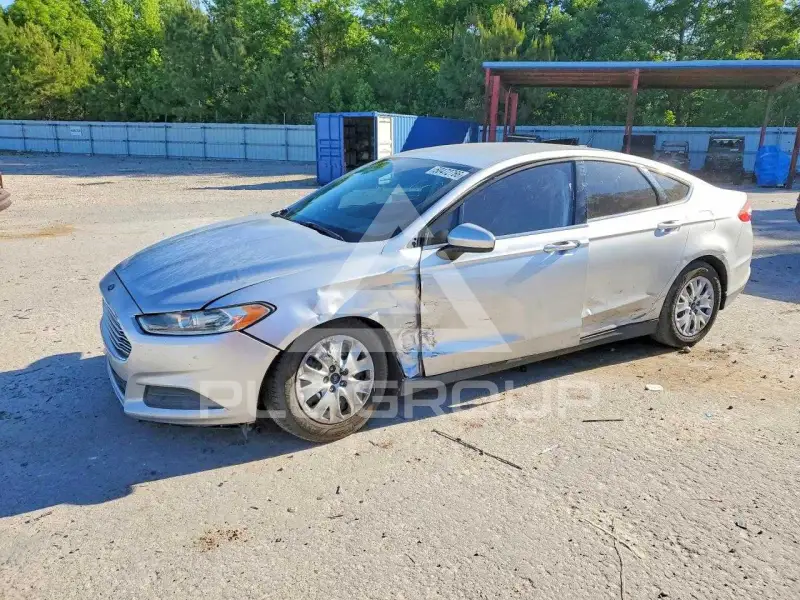 2013 Ford FUSION photo