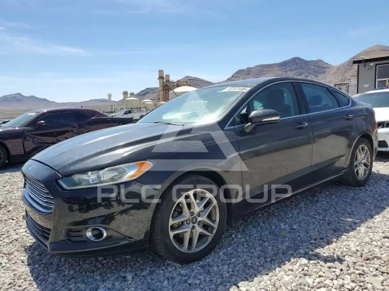 2013 Ford FUSION фото