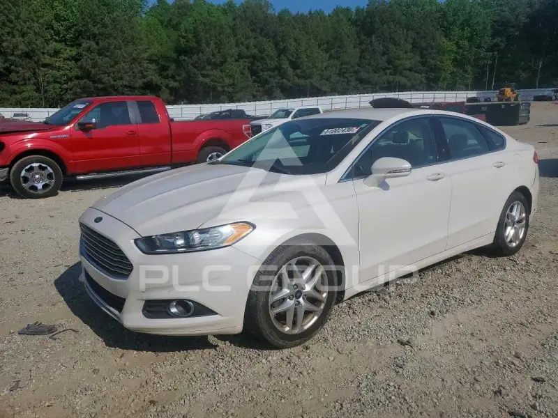 2013 Ford FUSION фото
