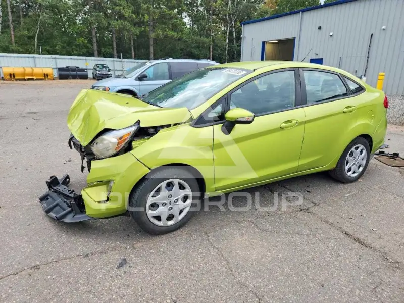 2013 Ford FIESTA photo