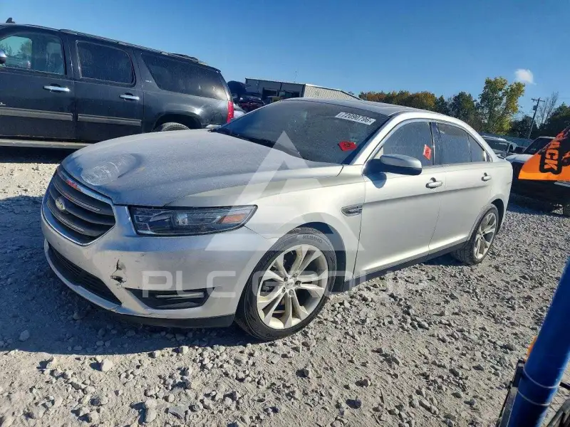 2013 Ford TAURUS photo