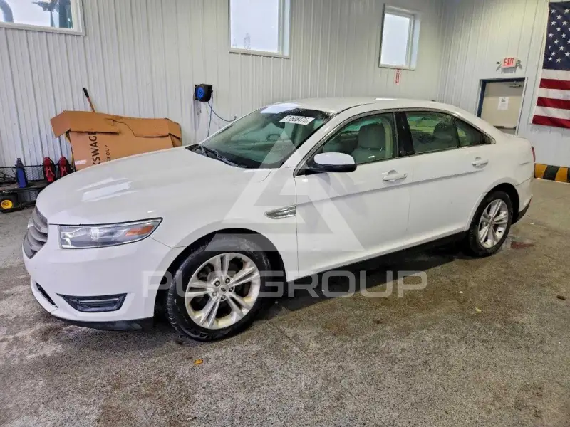2013 Ford TAURUS photo