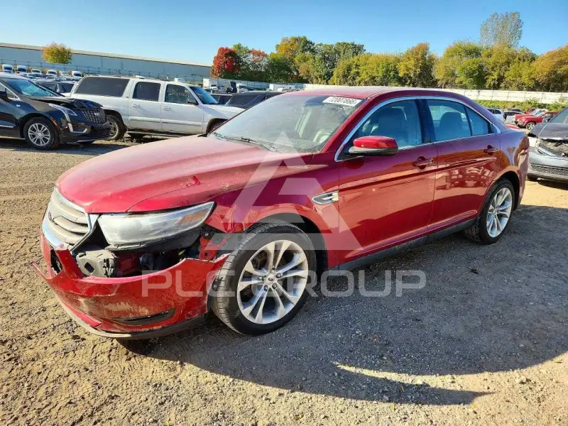 2013 Ford TAURUS photo