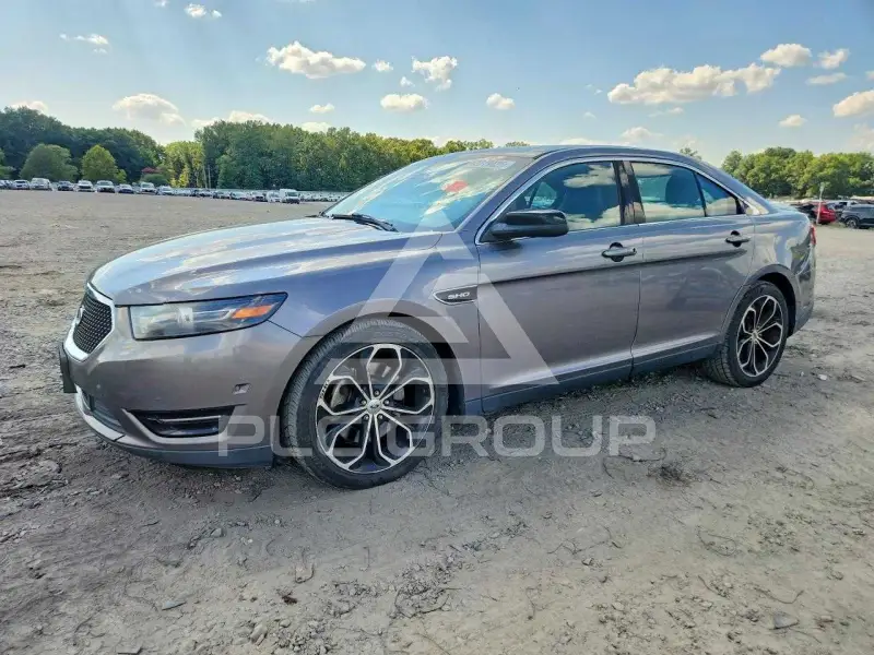 2013 Ford TAURUS фото
