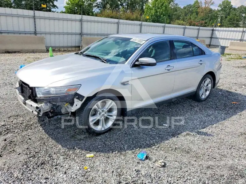 2013 Ford TAURUS фото
