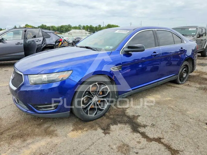 2013 Ford TAURUS фото