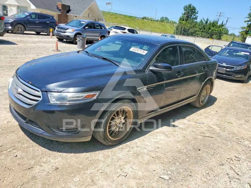 2013 Ford TAURUS фото