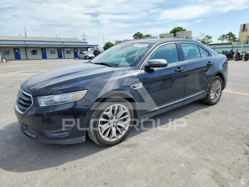 2013 Ford TAURUS фото