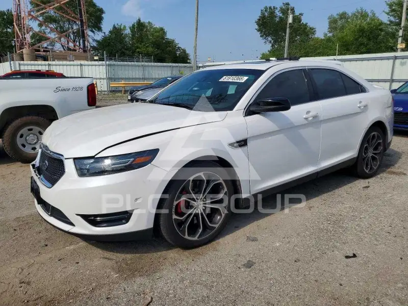 2013 Ford TAURUS photo
