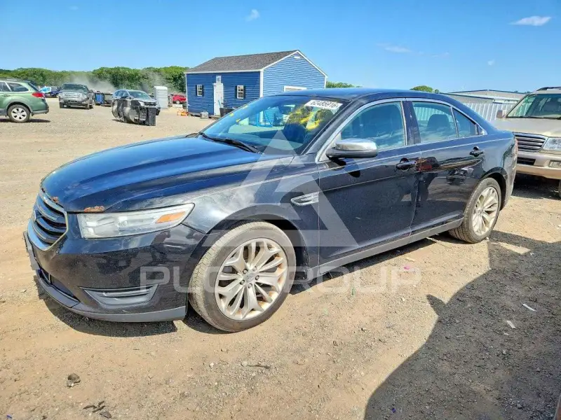 2013 Ford TAURUS фото