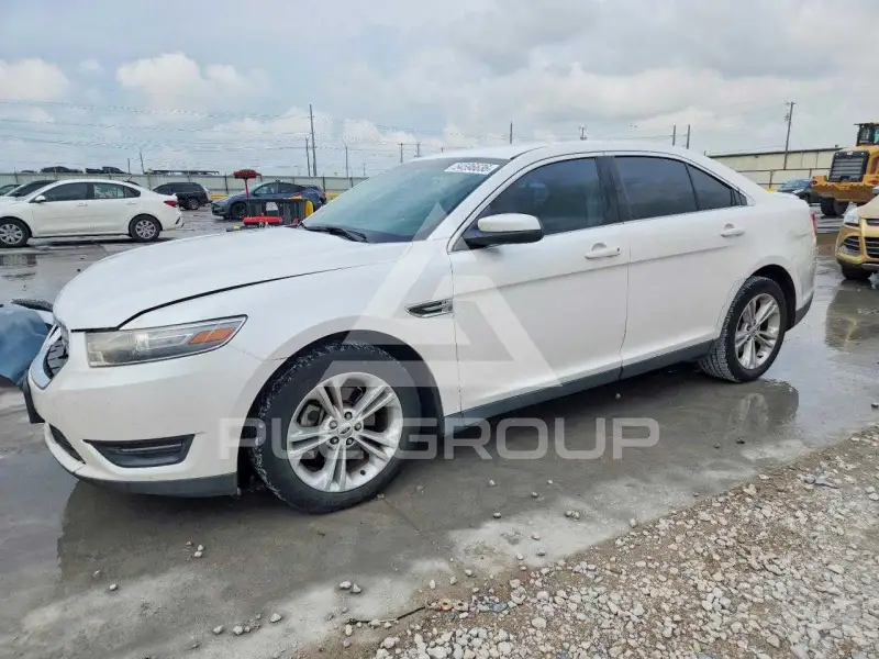 2013 Ford TAURUS фото
