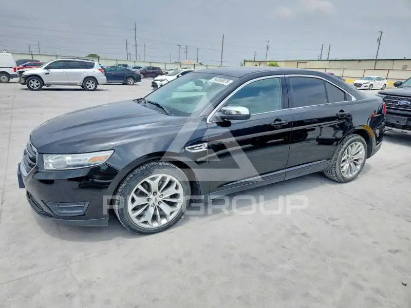 2013 Ford TAURUS photo