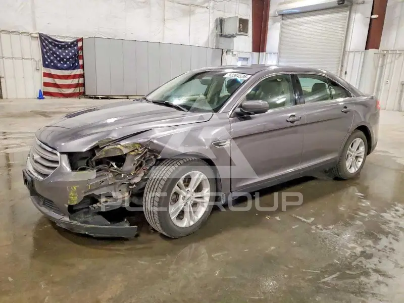 2013 Ford TAURUS photo