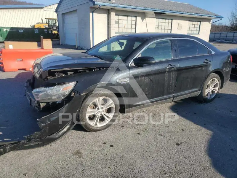 2013 Ford TAURUS фото