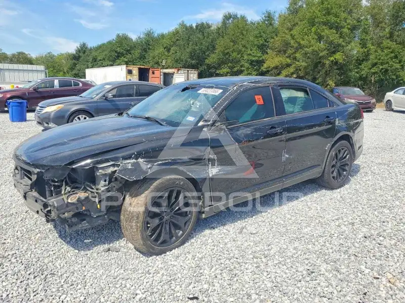 2013 Ford TAURUS photo