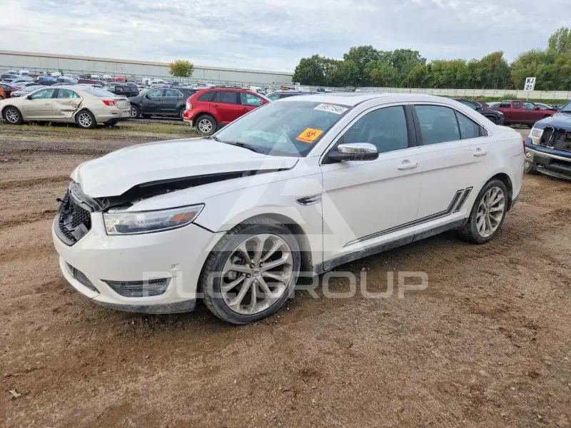 2013 Ford TAURUS photo
