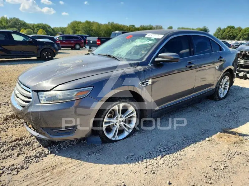 2013 Ford TAURUS photo