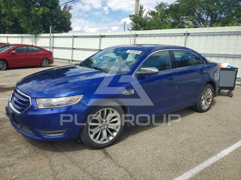2013 Ford TAURUS фото