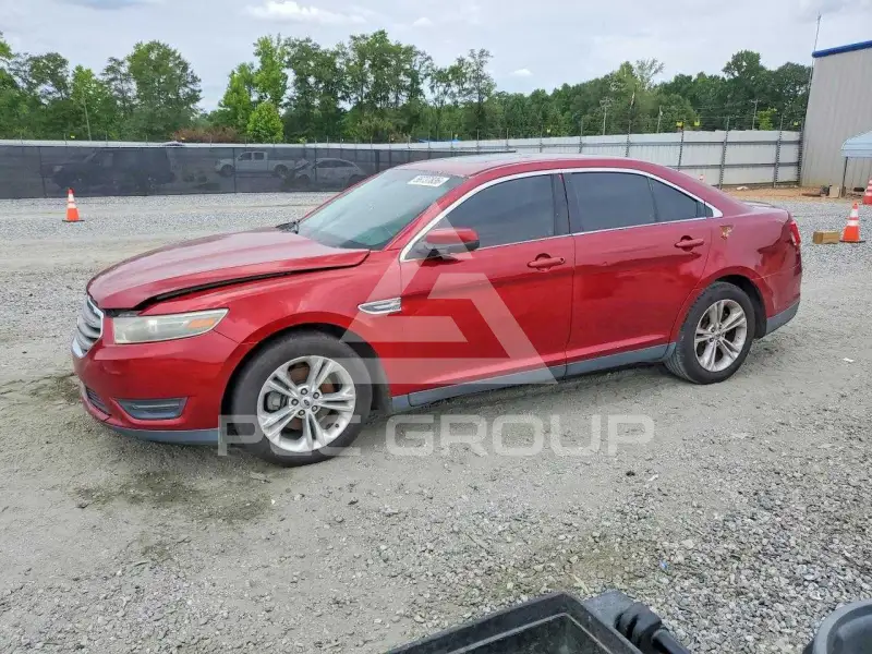 2013 Ford TAURUS photo