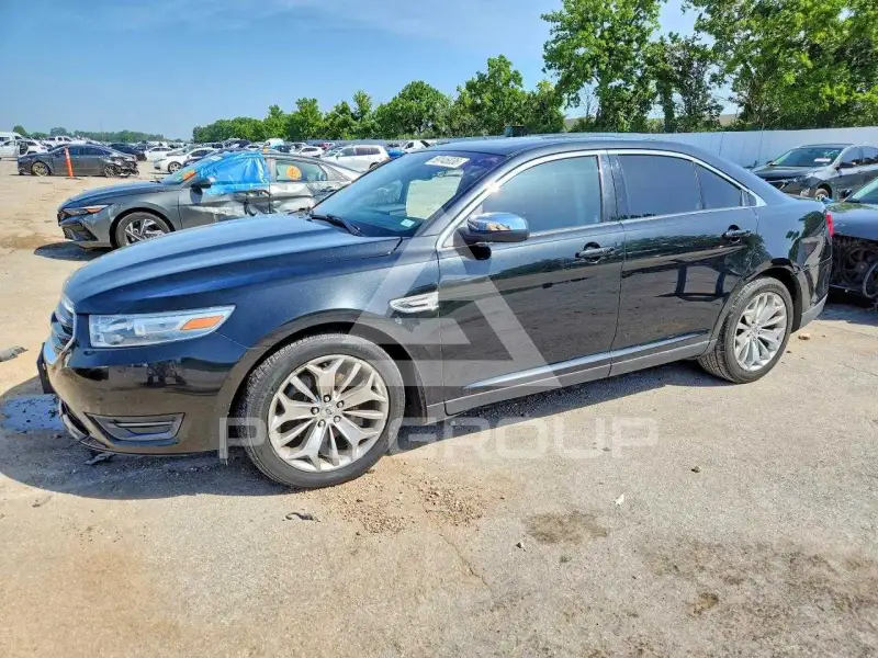 2013 Ford TAURUS фото