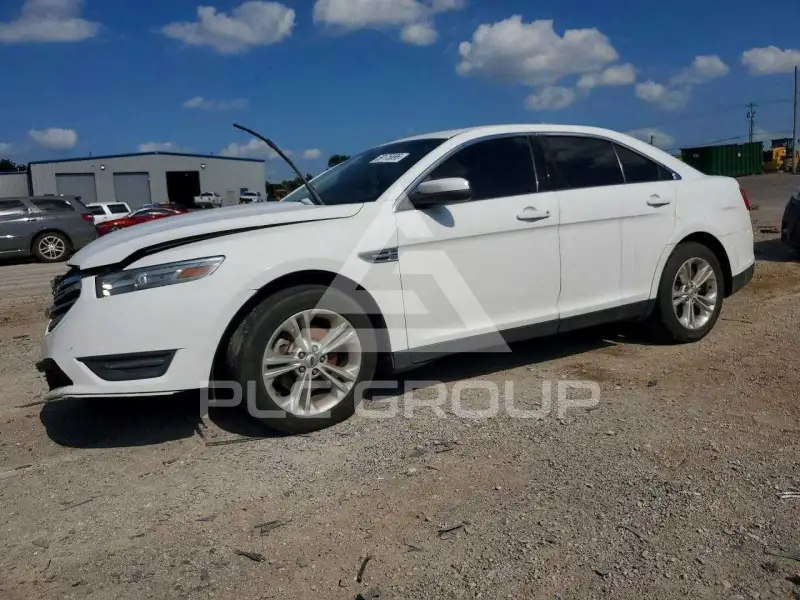 2013 Ford TAURUS фото