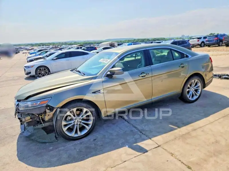 2013 Ford TAURUS фото