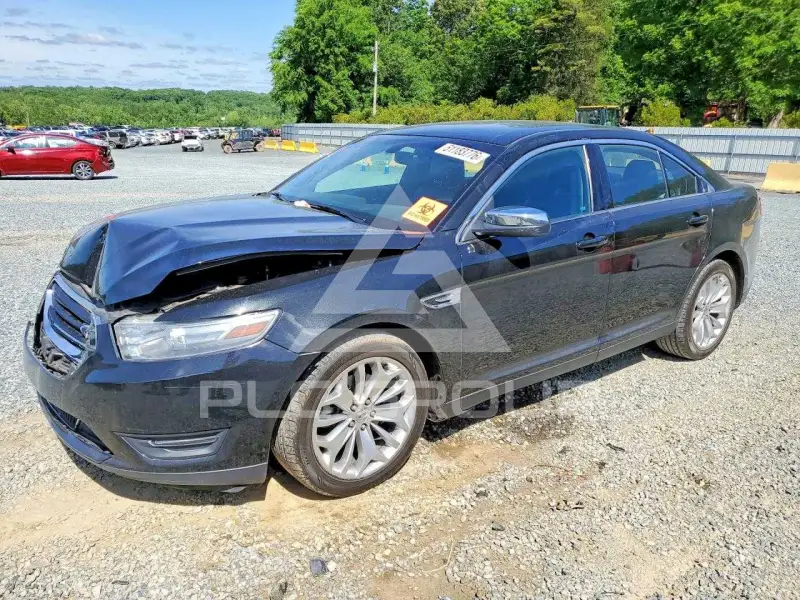 2013 Ford TAURUS photo