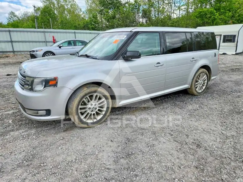 2013 Ford FLEX photo