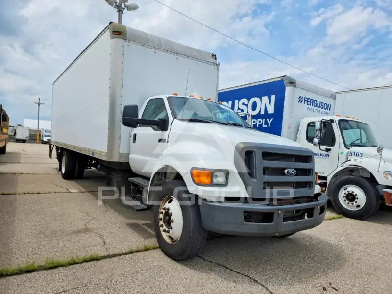 2013 Ford F-750 фото