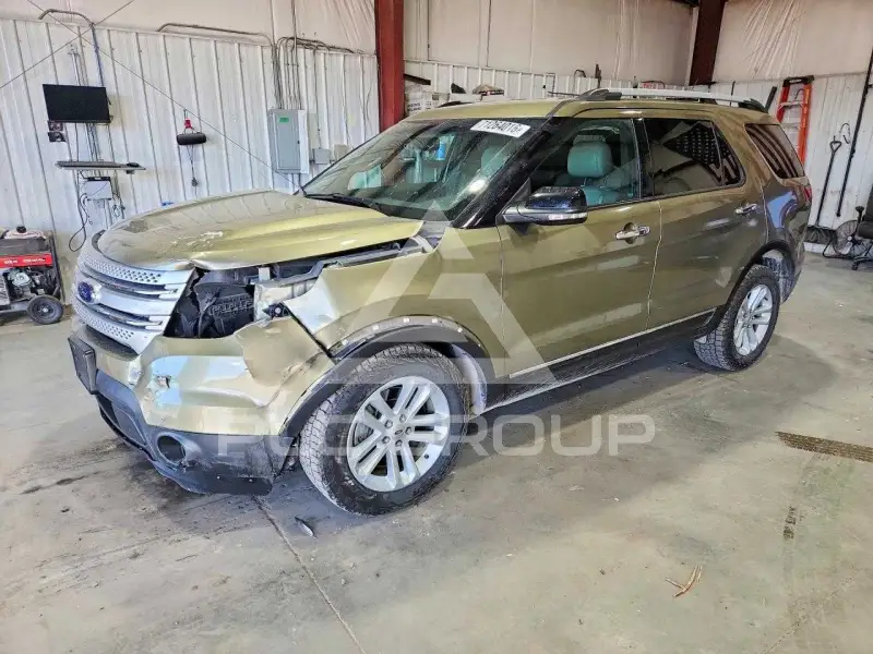 2013 Ford EXPLORER фото