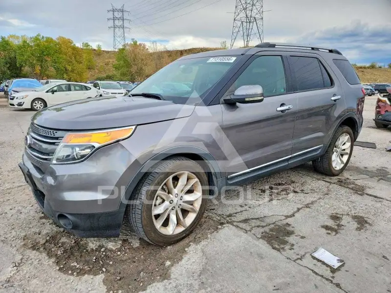 2013 Ford EXPLORER фото