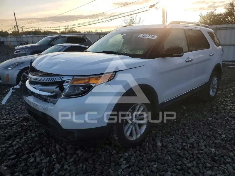 2013 Ford EXPLORER фото