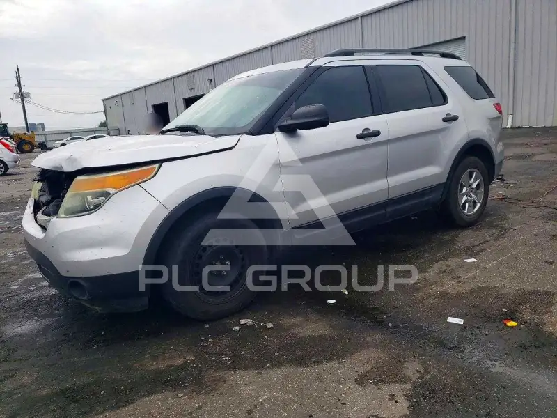 2013 Ford EXPLORER фото