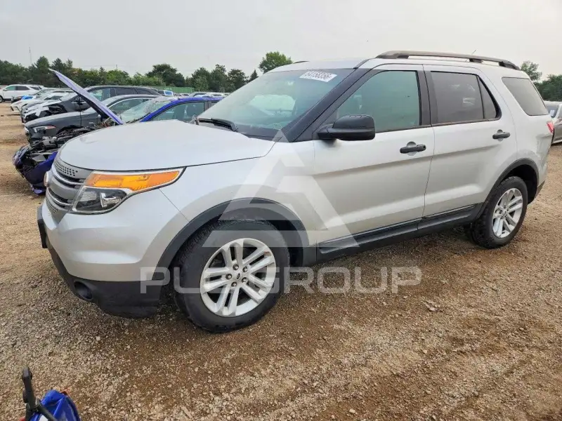 2013 Ford EXPLORER photo