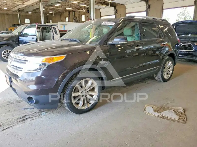 2013 Ford EXPLORER фото
