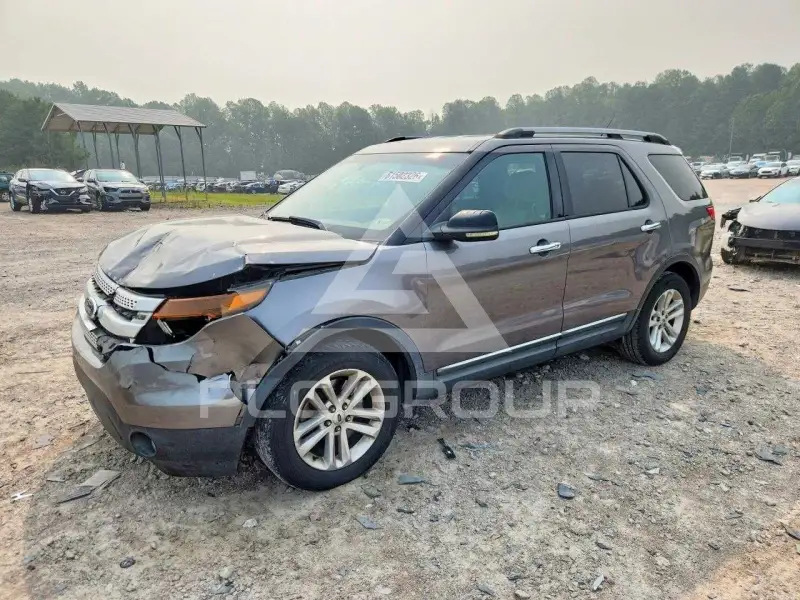 2013 Ford EXPLORER фото