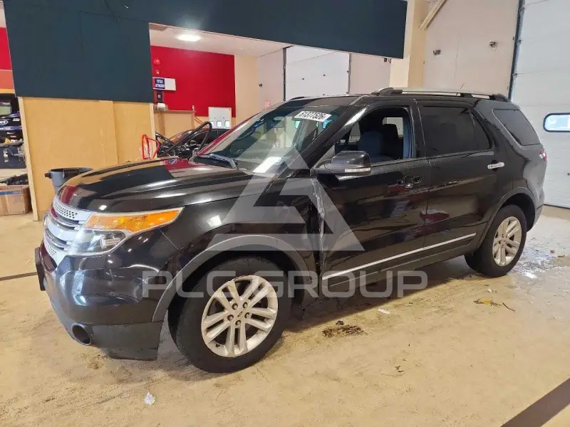 2013 Ford EXPLORER фото