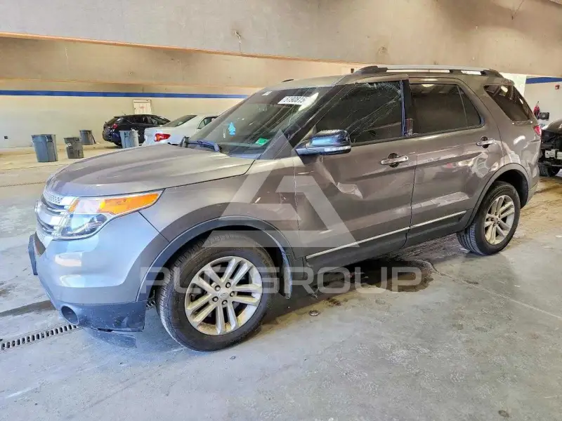 2013 Ford EXPLORER фото