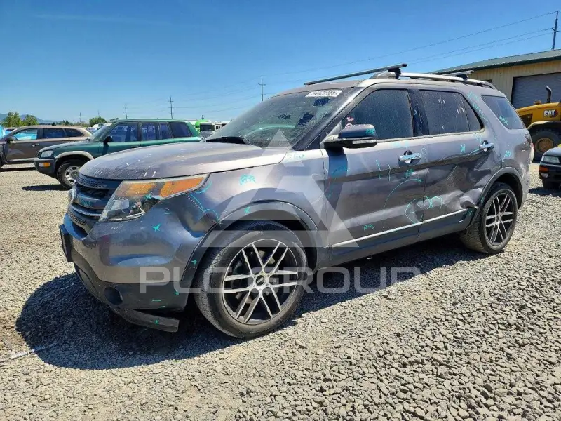 2013 Ford EXPLORER фото