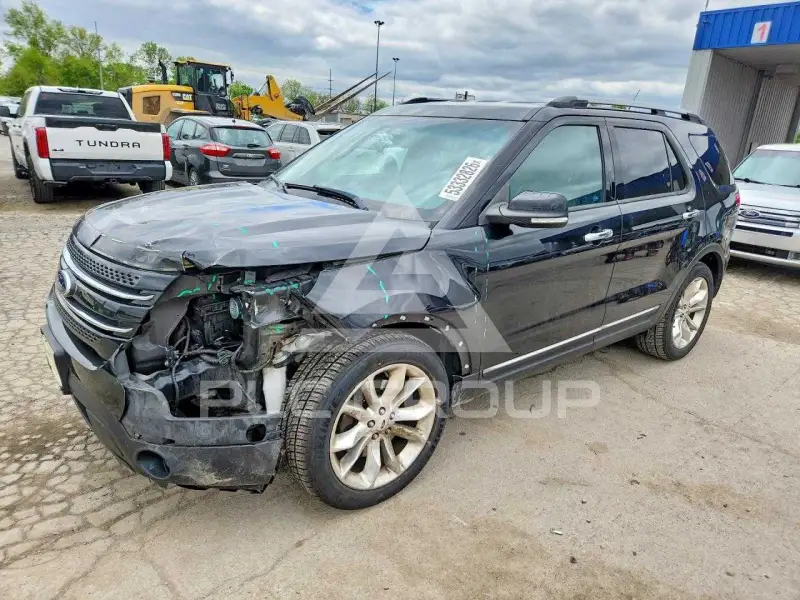 2013 Ford EXPLORER фото