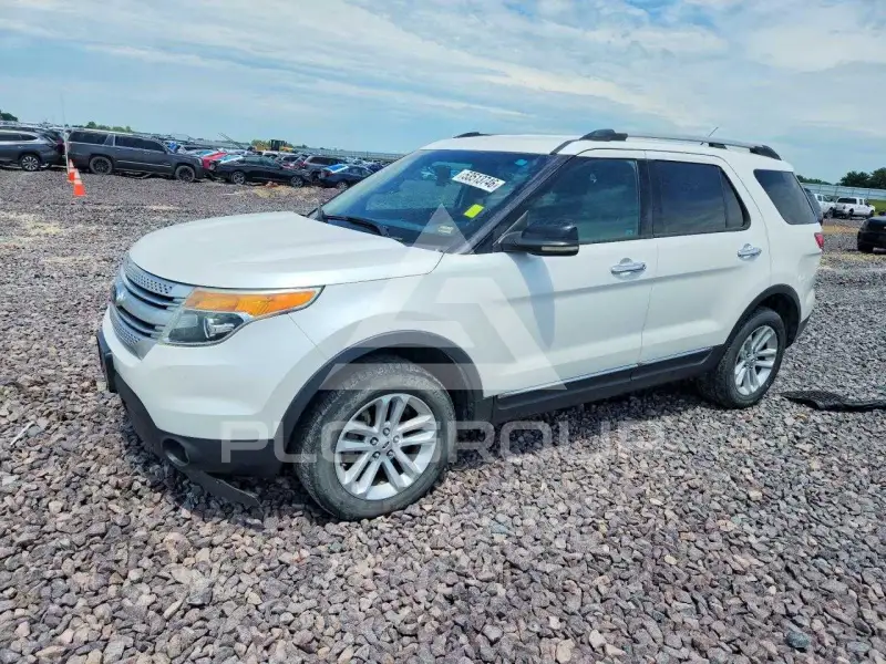 2013 Ford EXPLORER фото