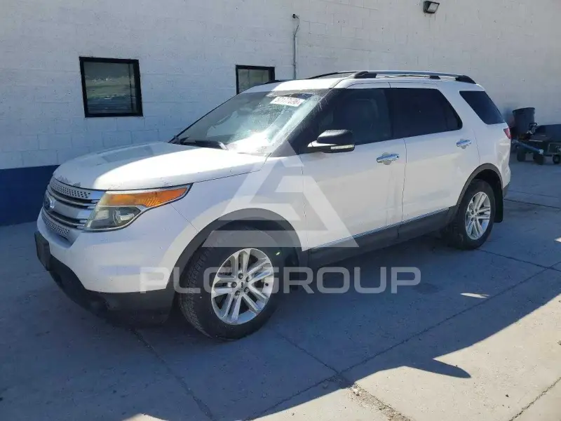 2013 Ford EXPLORER фото