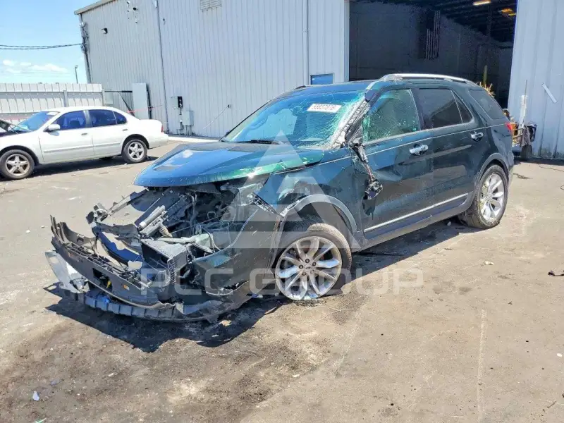2013 Ford EXPLORER фото
