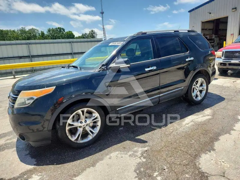 2013 Ford EXPLORER фото