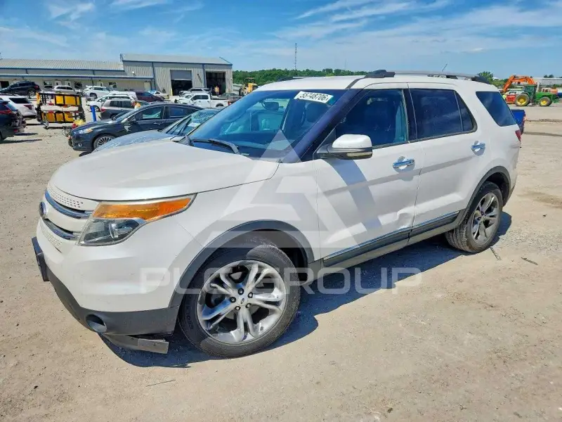 2013 Ford EXPLORER фото