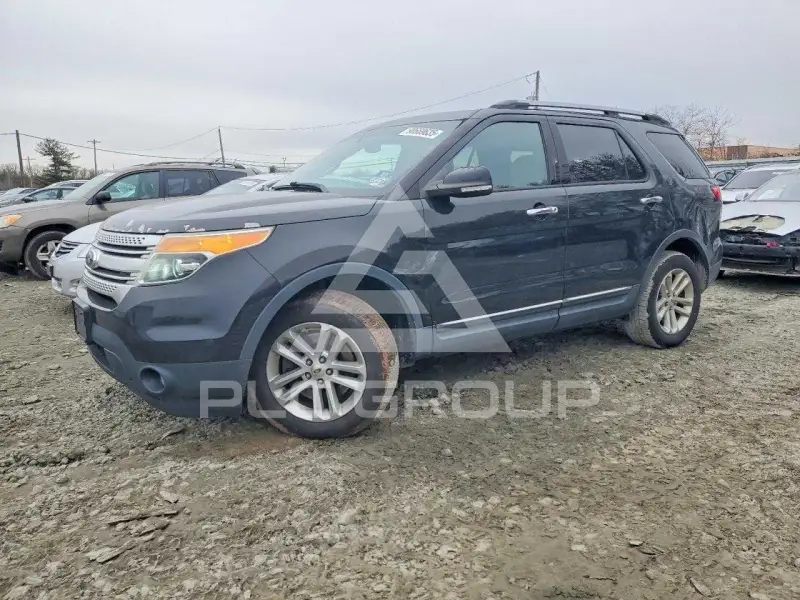 2013 Ford EXPLORER фото