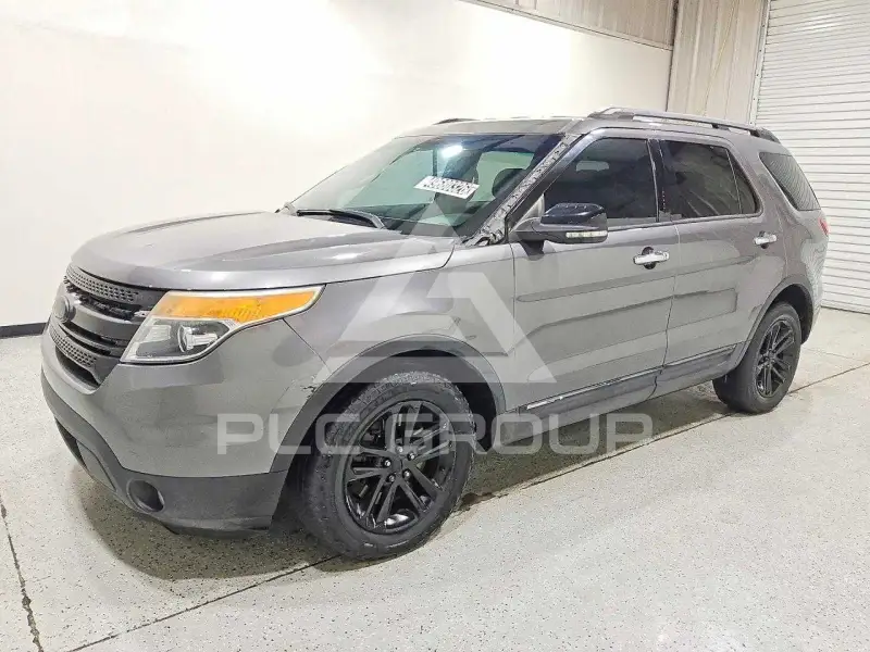 2013 Ford EXPLORER фото