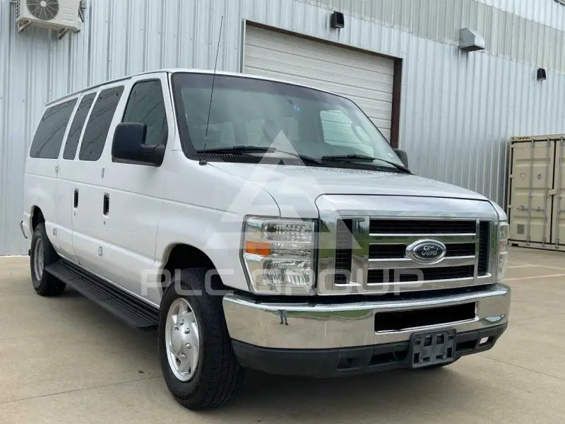 2013 Ford ECONOLINE photo