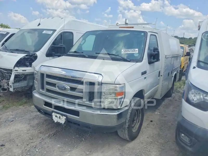 2013 Ford ECONOLINE фото